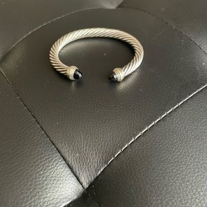 David Yurman Cable Classic Bracelet Onyx and 14K Yellow Gold size medium